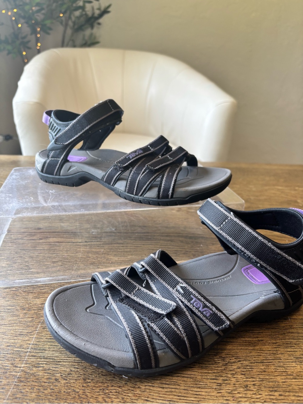 Teva Tirra Women’s Size 8 Black Gray Adjustable Sport Hiking Sandals